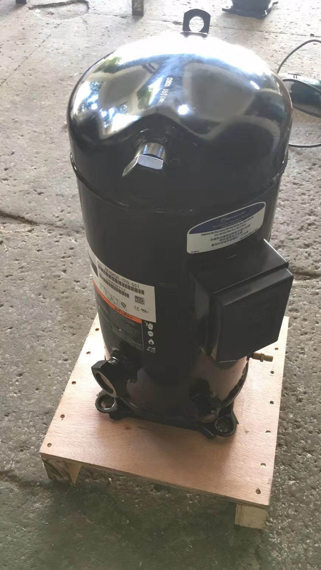 ZB76KQE-TFD-551 Emerson Copeland Refrigeration Compressor